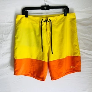 OAKLEY Mens Yellow Orange Polyester Performance Fit Board Shorts Size 34 - Picture 1 of 5