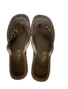 Kino Key West Sandal Flip Flop Thongs Brown Leather with Sunglasses Charm Size 9 - Picture 1 of 5