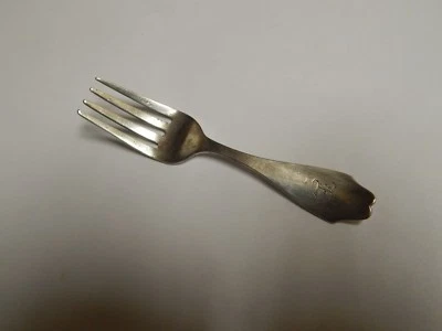 ANTIQUE WATSON  STERLING SILVER BABY FORK WITH MONO — 第 1/4 张图片