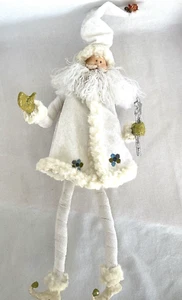 Four (4) VTG Santa's Dressed In White W/Blue/green Design On Robe In Hand Wand - Picture 1 of 16