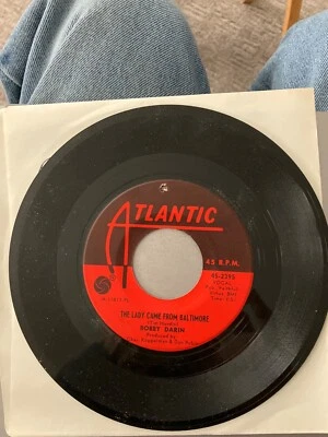 Bobby Darin :THE LADY CAME FROM BALTIMORE / I AM VG+ F276 Foto 1 de 2