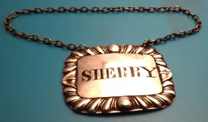 A George IV silver "SHERRY" decanter wine label, William Traies, 1824 - Picture 1 of 3