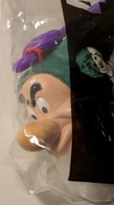 McDonald's Happy Meal Toy Keychain Snow White Seven Dwarfs Grumpy #4, New - Picture 1 of 4