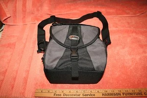 Lowepro Camera Bag  - Picture 1 of 7