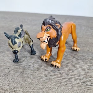 Disney The Lion King Shenzi & Scar Battle Action Figure Vintage 1994 - Picture 1 of 6