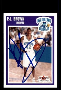 Signed Basketball Card Auto P.J. Brown 2002-03 Fleer Tradition #99 Hornets - Picture 1 of 2