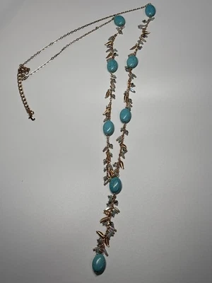 Collar Talbots Turquesa Cuentas Distintivo Tono Dorado Hoja Dijes Boho Largo Foto 1 de 4