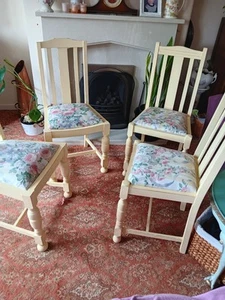 4 Beautifully Painted And Reupholstered Dining  Chairs - Picture 1 of 6
