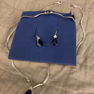 Avon 2003 Pear Shaped Birthstone 3 Piece Set -December.Costume jewelry set. - Picture 1 of 7