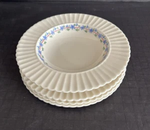 Lenox ~ Priscilla ~ 3 piatti da pane e 1 ciotola per frutta/dessert bordata ~ 6,25" - Foto 1 di 4