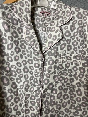 Dearfoams Pajamas Set Womens M Animal Print Leopard Long Sleeves Pants Flannel - Image 1 of 4