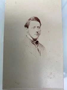 CDV PHOTOGRAPH YOUNG MAN LIGHT WHISKERS c1870 Hills & Saunders Cambridge Oxford - Picture 1 of 2