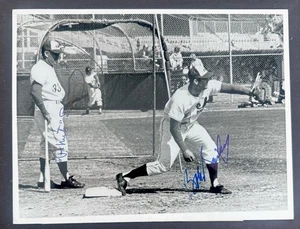 1969 Signed Wire Photo Peanuts Lowery & Bob Bailey 7x9" Montreal Expos - Picture 1 of 3