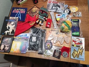 Lot Of Mixed Loot Crate Dead Ear Necklace Shwings Coin Star Wars Lego 30497 - Picture 1 of 14