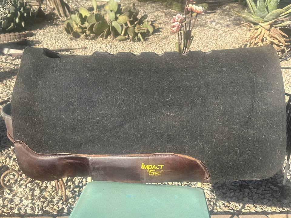 Almohadilla de sillín Impact Gel Western Foto 1 de 4