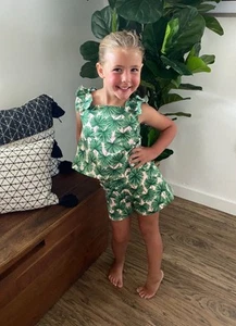NWTJanie & Jack Pink Green Shoulder Crop Top Palm Shorts Outfit Set Girls 6/ 7 - Picture 1 of 10
