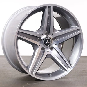 Llanta de aluminio original Mercedes 9,5 x 18 ET28 A219811802 para CLS C219 W219 AMG - Imagen 1 de 2