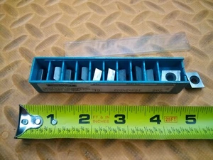 NEW 11pcs Ingersoll CDE424R01 Grade 207 Carbide Indexable Inserts USA Made - Picture 1 of 3