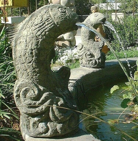 VINTAGE FISH SPITTER Solid Cement Concrete Stone Outdoor Garden Pond Fountain Cover