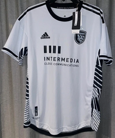 ADIDAS San Jose Earthquakes 2022 The Creator Kit Replica Blank MENS Jersey LARGE Cover