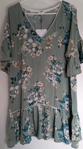 Leoni Dress Women's Sz L Green Floral Short Sleeves Above Knee Length Flowy - Picture 1 of 12