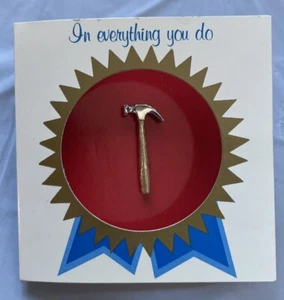 Avon Vintage Favorite Pastimes Pin Hammer 781 NIP - Picture 1 of 4