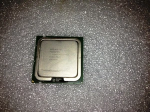 Processore Intel Pentium 4 515 SL85V 2.93GHz 533MHz FSB 1MB L2 Cache Socket 775 - Imagen 1 de 1