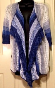 Strickjacke mit Regenbogen aus Blau von Ruby Rd. fertig mit blauen Fransen X Large - Bild 1 von 7