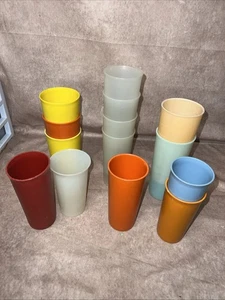 Lot Of 14 Vintage Tupperware Cups Various Colors And Sizes - Shows Wear/use NB46 - Picture 1 of 15