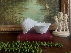 Vintage Indiana Milk Glass Wild Rose Dessert Bowls Set of Two - Picture 1 of 7