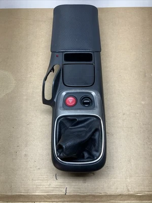 00-03 HONDA S2000 - AP1 CONSOLA CENTRAL PALANCA DE CAMBIOS CONSOLA CON INTERRUPTORES - OEM #AP1 Foto 1 de 4