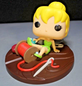 Funko Pop! #1143 Tinker Bell Deluxe Disney Box Lunch Exclusive Round Base - Picture 1 of 5