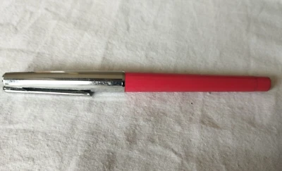 ancien vintage stylo plume Reynolds rouge, bouchon argenté - Photo 1/4