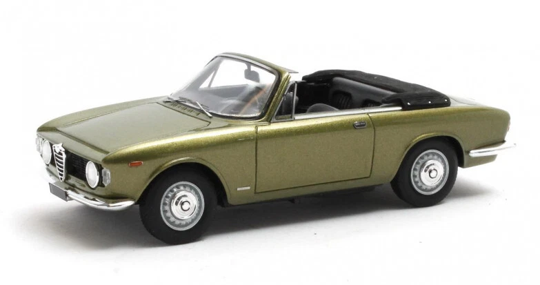 MX40102-133  Alfa Romeo Giulia GTC Cabriolet Vert - 1964 au 1/43 de MATRIX - Photo 1/1