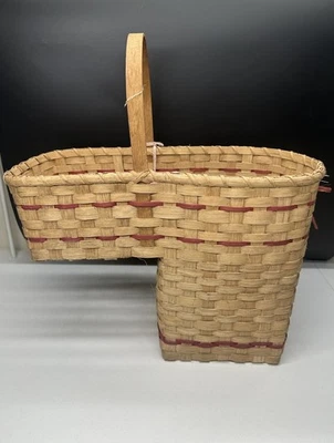 Vintage Wicker Stair Step Basket Organizer Fixed Handle Rustic Cottage Farmhouse - Image 1 of 4