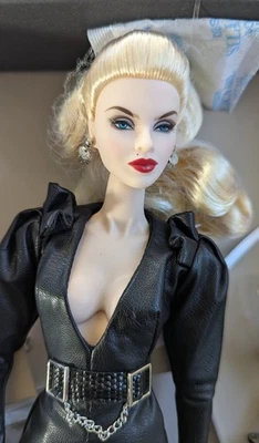 INTEGRITY TOYS - 91412 Kiss You in Paris Mlle Jolie in a box + accessories - Imagen 1 de 4