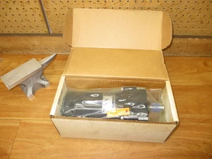 Bodine 42D5BEPM-E1 *NEU* Getriebemotor 1/4PS 130VDC 5:1 Übersetzung 500U/min 179mm8051 - Bild 1 von 7