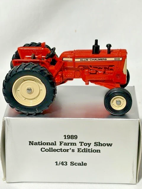 ERTL Allis Chalmers D19, 1989 National Farm Toy Show Tractor, Orange, 1/43, NIB - Image 1 of 2