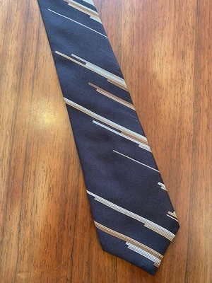 Corbata Lanvin Paris marrón oscuro con rayas finas años 60/70 ambiente 55” X 3,25” seda Francia Foto 1 de 4