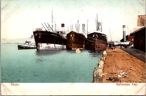 Workers Old Steam Cargo Ships Docked in Galveston Texas  Vintage C 1907 Postcard - Picture 1 of 2