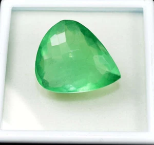 43,50 Cts. Piedras preciosas sueltas 100 % naturales de fluorita verde corte a cuadros - Imagen 1 de 3