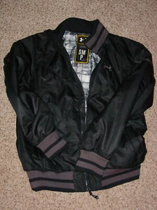 2012 Men's Under Armour Focus 1232116 Storm Black Jacket! Size S - Picture 1 of 10