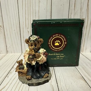 Boyds Bears Figure The Collector 227707 Holding Toy in Original Box - Picture 1 of 11