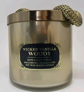ALL NEW Wicked Vanilla Woods SNAKE LID 3-Wick Candle Bath & Body Works Halloween - Picture 1 of 3