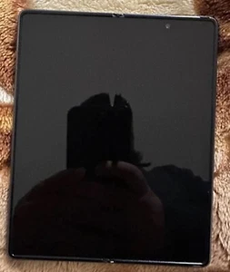 SAMSUNG GALAXY Z FOLD 2 256GB/ AT&T - Picture 1 of 5