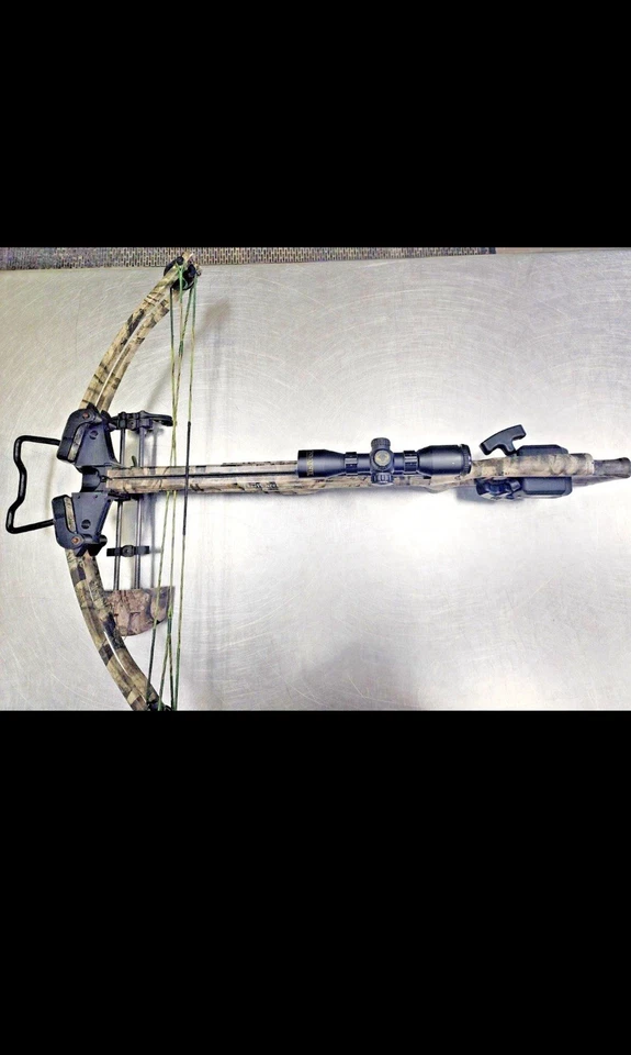 TENPOINT TITAN HLX CROSSBOW, COMES WITH 4X32 SCOPE, QUIVER ,ARROWS - Image 1 of 4