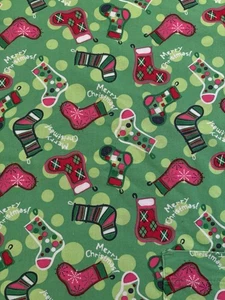 EUC Winter Holiday Christmas Scrub Top Green Red Stockings Size XL - Picture 1 of 10