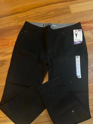 Lee 女式 Midrise Fit The Dream 黑色打底裤 18 码短款,就在 Wais 下方 — 第 1/4 张图片