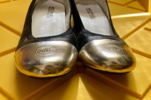 NEW Michael Kors Girl's Rover metallic Black gold ballet FlatsYouth 3 - Picture 1 of 5