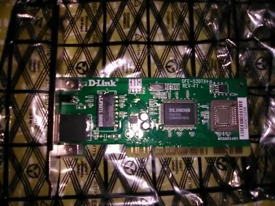 D-Link DFE 530tx - network adapter (22643) Network Adapter PCI 10/100 Mbps - Image 1 of 4